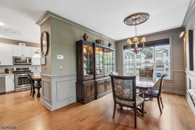 Rose Arbor - Residential
