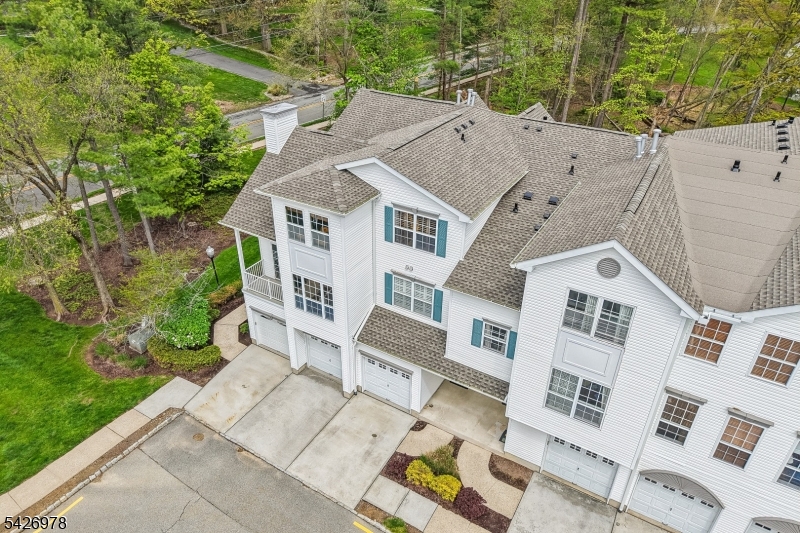 Rose Arbor - Residential