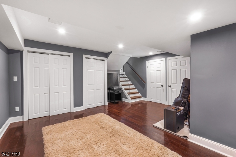 Hidden Village - Residential