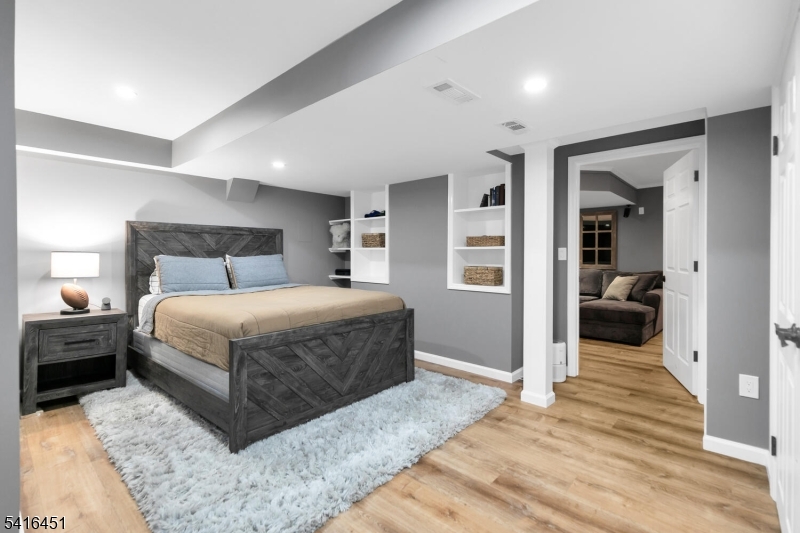 Revere Hill - Residential