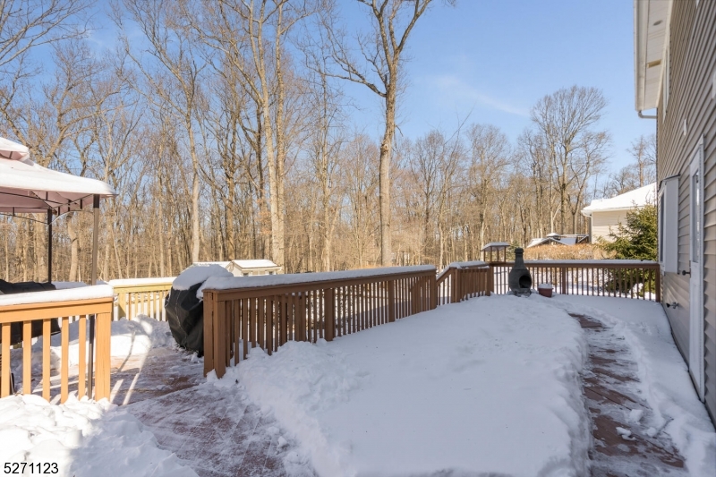 Nestling Wood - Residential