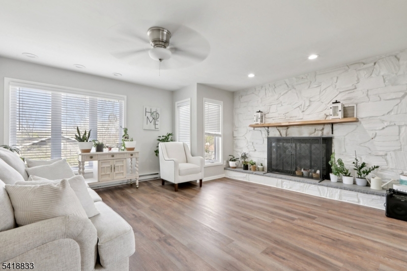 Lake Forest - Residential