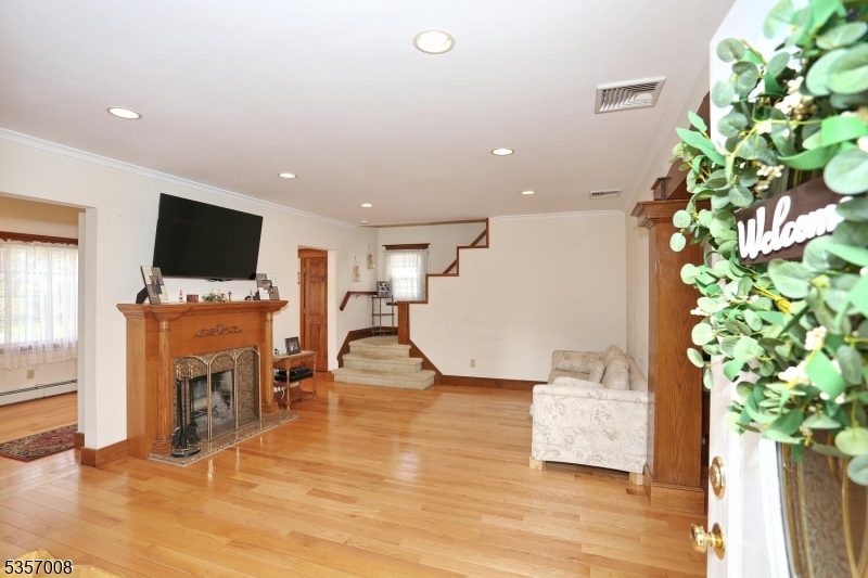 98 Mckinley Ave