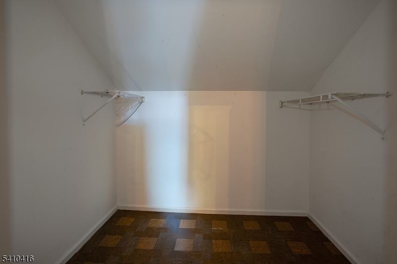 HIGHPOINT - Residential