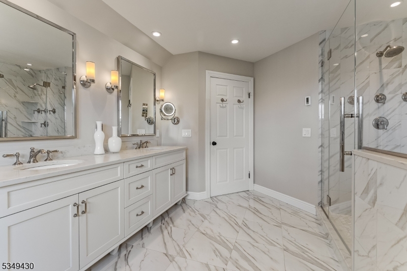 Pitney Farms - Residential