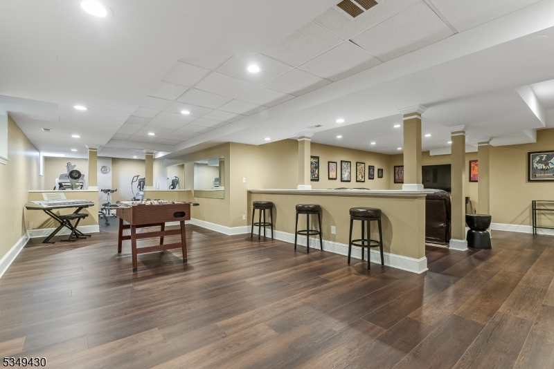 Pitney Farms - Residential