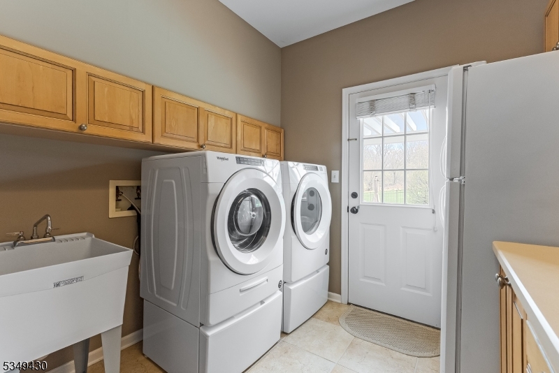 Pitney Farms - Residential