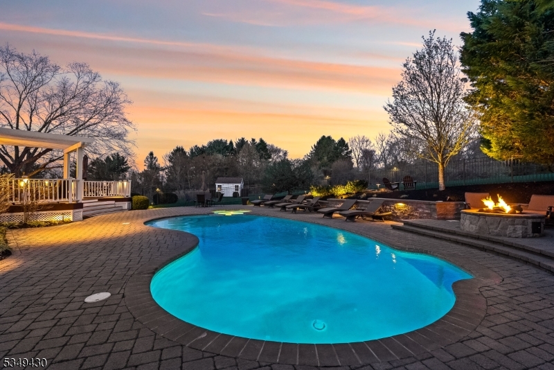 Pitney Farms - Residential