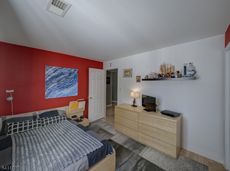 The Cedars at Basking Ridge - Residential