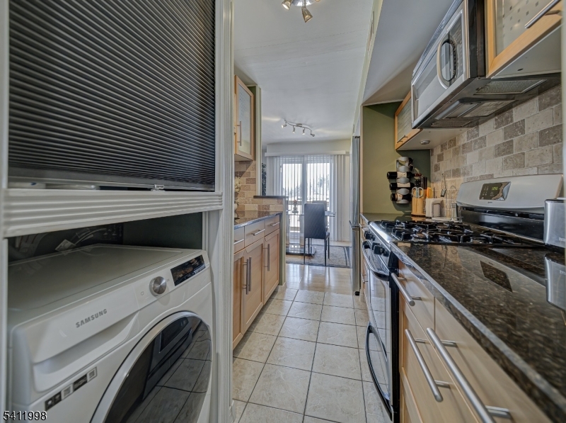 The Cedars at Basking Ridge - Residential