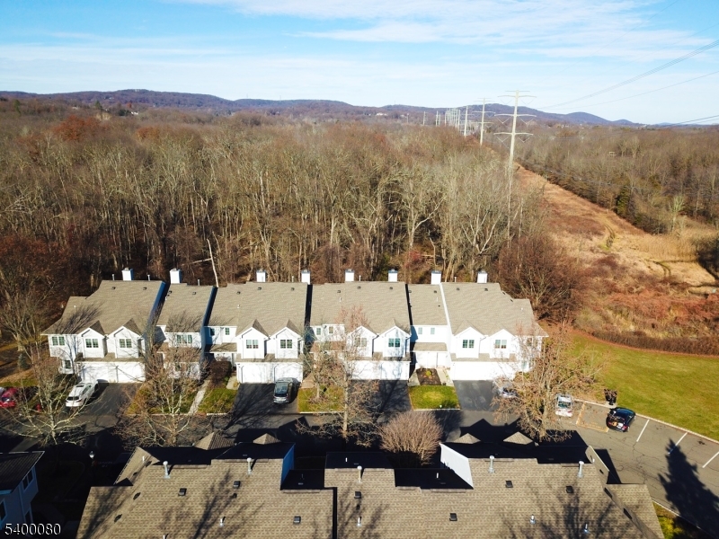 Montville Chase - Residential