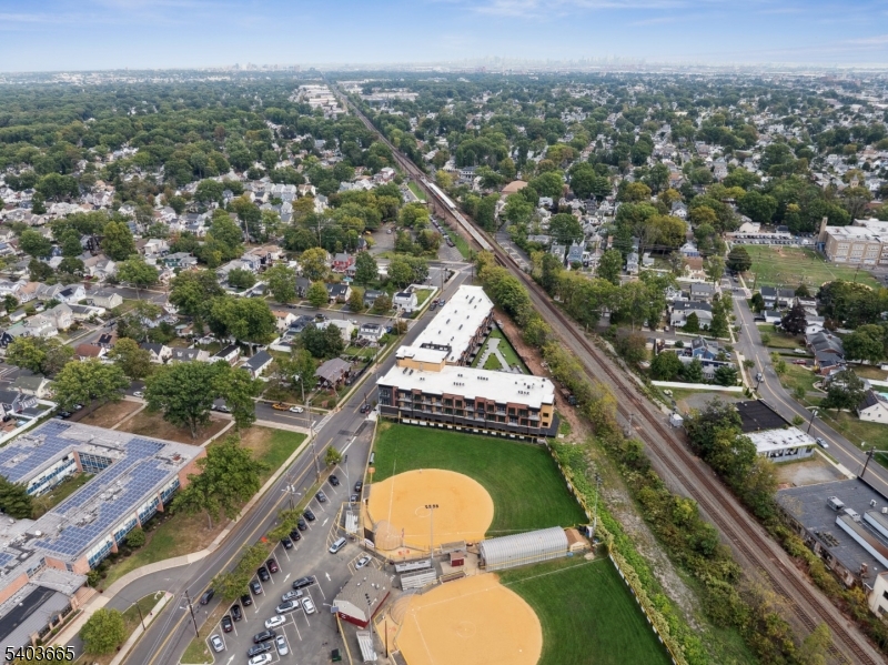 Veranta by Kontos - Residential Lease