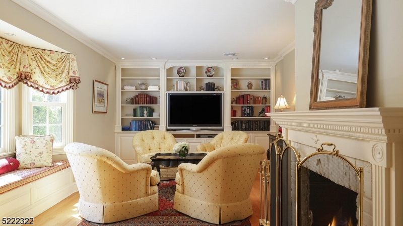 WYCHWOOD - Residential