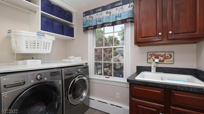 WYCHWOOD - Residential