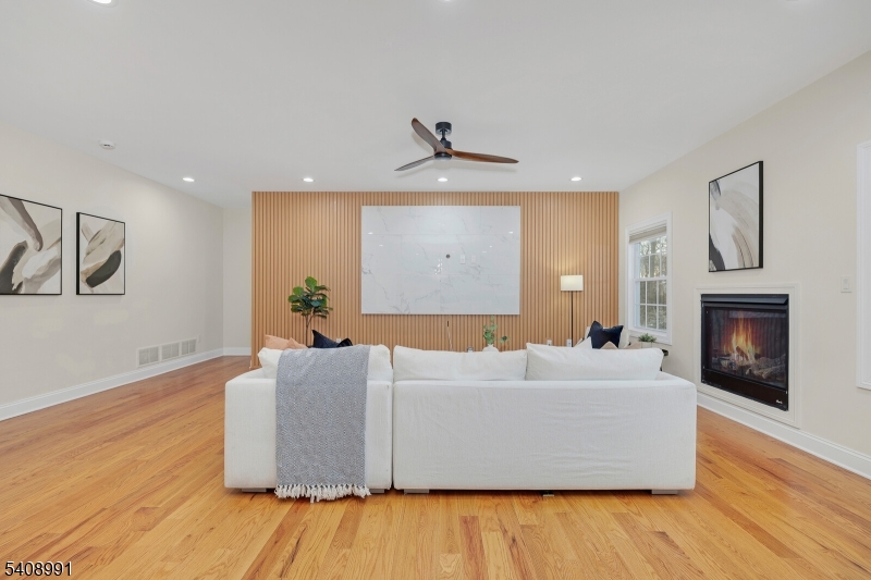 Colonia - Residential