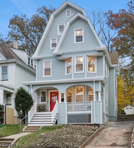 Academy Heights - Residential