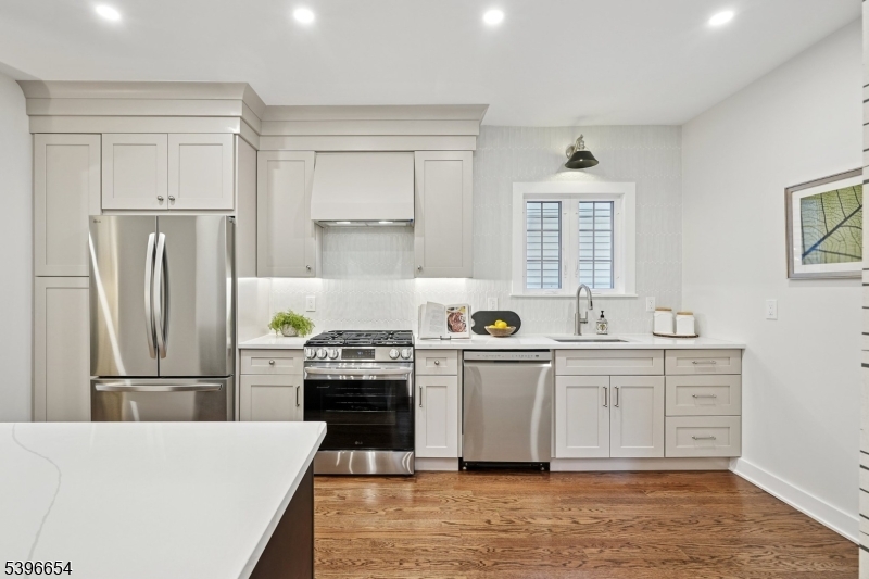 Academy Heights - Residential