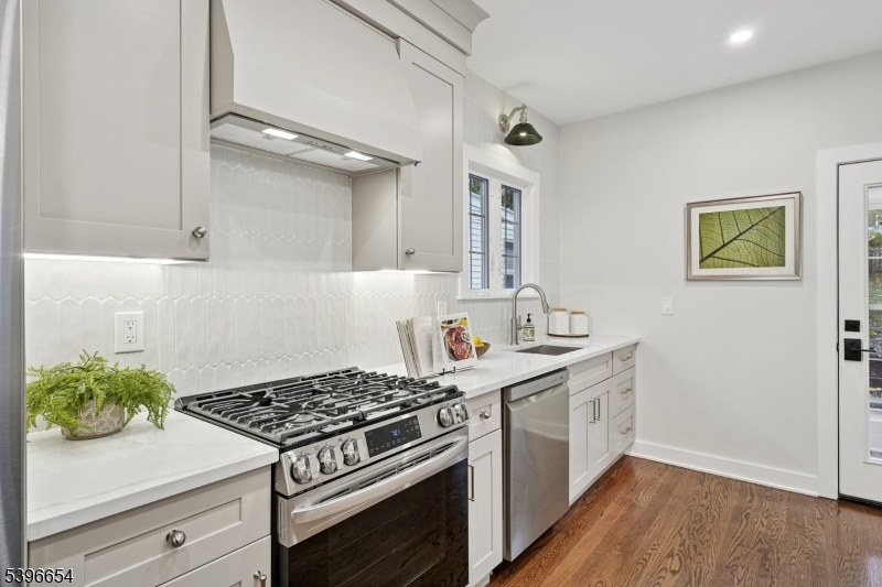 Academy Heights - Residential