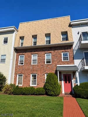1004 UNICORN WAY APT I3, CLIFTON, NJ 07011 - Image fd2b20deac00a0481e0e5b05f472e245/729519089