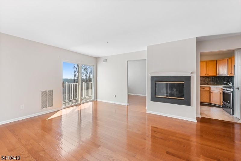 Seasons Glen - Residential Lease