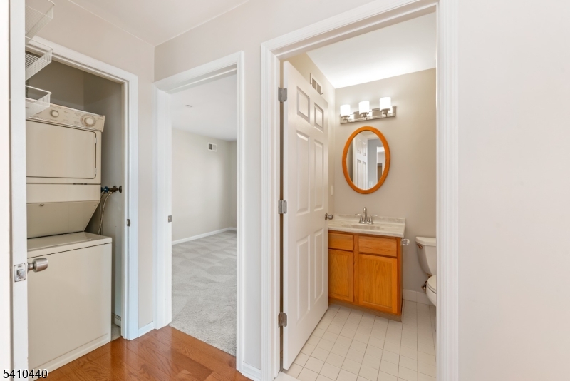 Seasons Glen - Residential Lease