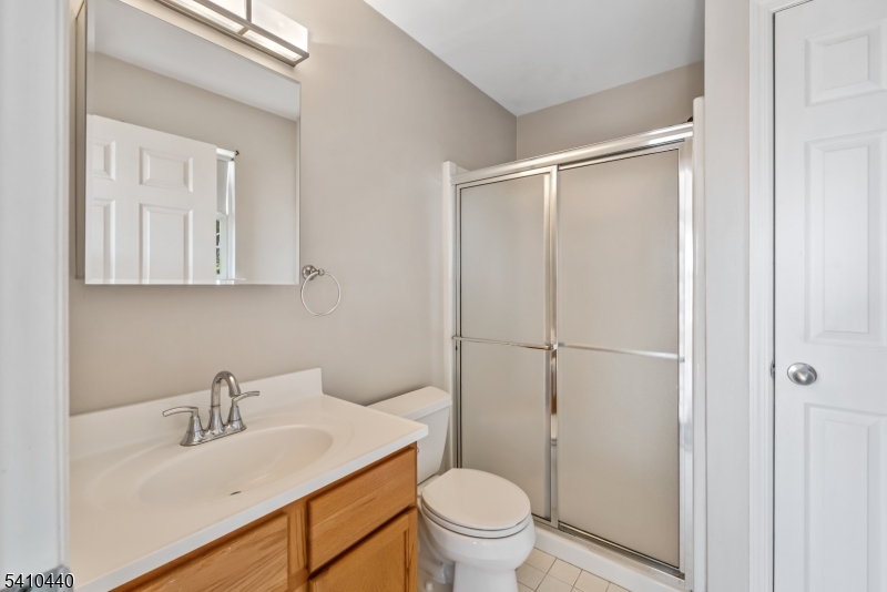 Seasons Glen - Residential Lease