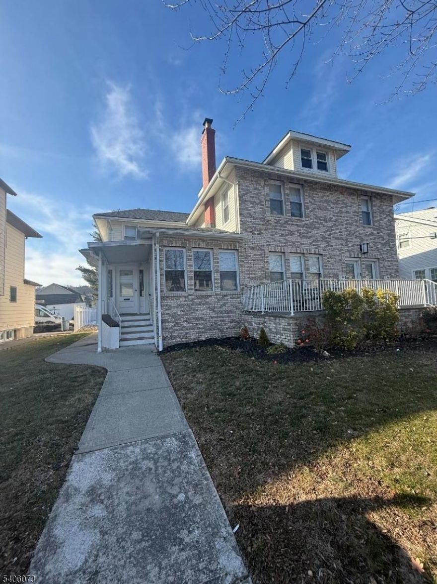 BEAUTIFUL OFFICE SPACE LOCATED ON HIGHLY VISIBLE COUNTY ROAD! CURRENTLY SET UP AS GROUND LEVEL WITH FRONT & REAR PRIVATE ENTRANCES. CURRENT SET UP OFFERS 3 OFFICES, WAITING AREA, CENTRAL A/C!! AND BONUS ROOM ON 2ND FLOOR ALSO PRIVATE PARKING LOT IN REAR.JUST MOVE RIGHT IN!!