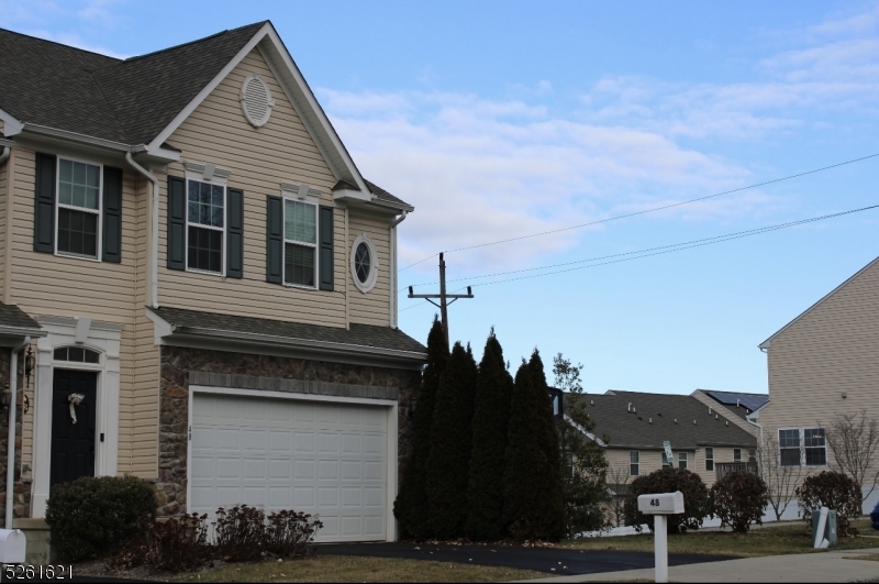 Washington Square - Residential