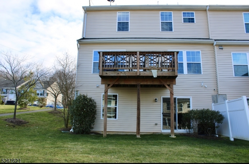 Washington Square - Residential