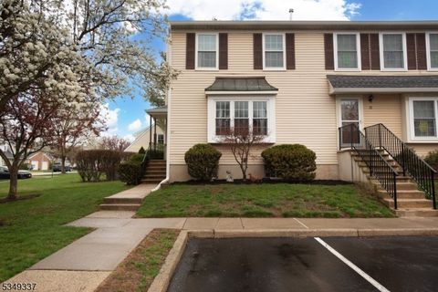 34 Bridington Ln, Franklin Twp., NJ 08873 - MLS#: 3957122