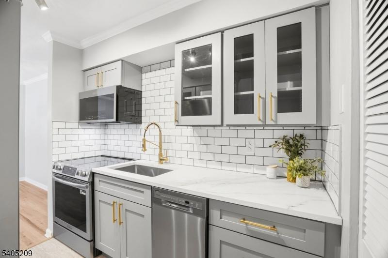 Cedarbrook - Residential