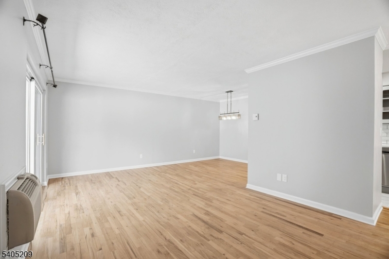 Cedarbrook - Residential