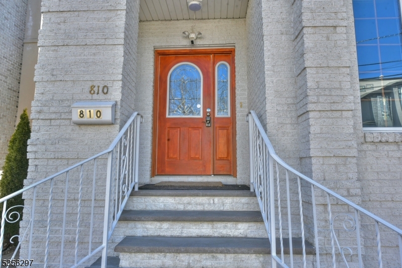 810 Jassamine Way