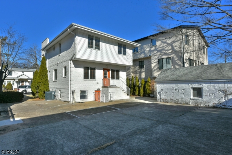 810 Jassamine Way
