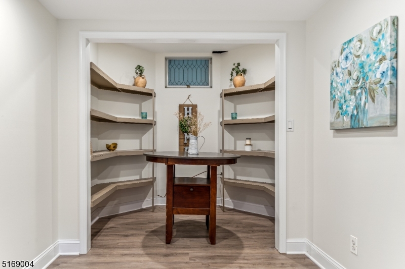 Paramount Estates - Residential