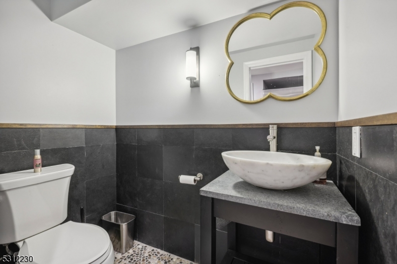 Hill Section - Residential