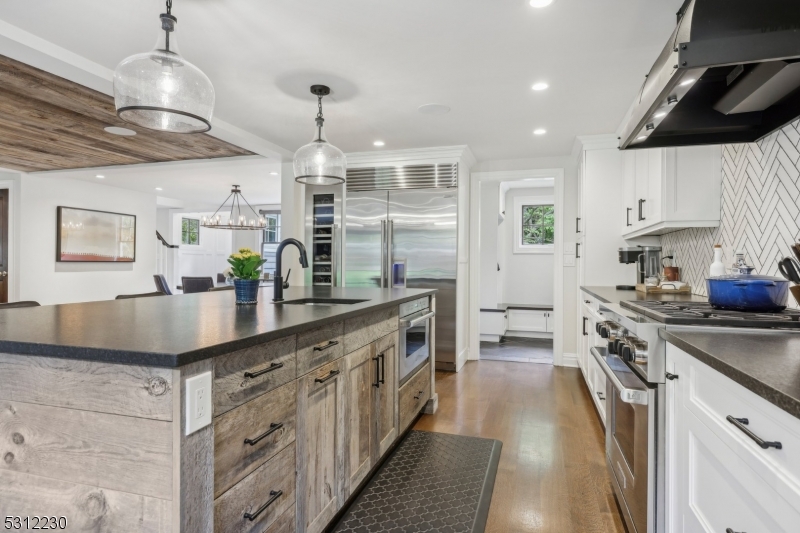 Hill Section - Residential