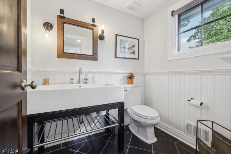 Hill Section - Residential