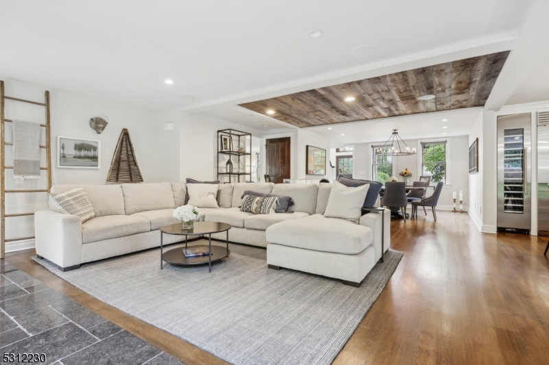 Hill Section - Residential