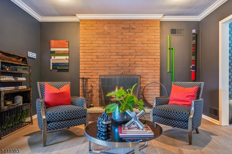 Montrose - Residential