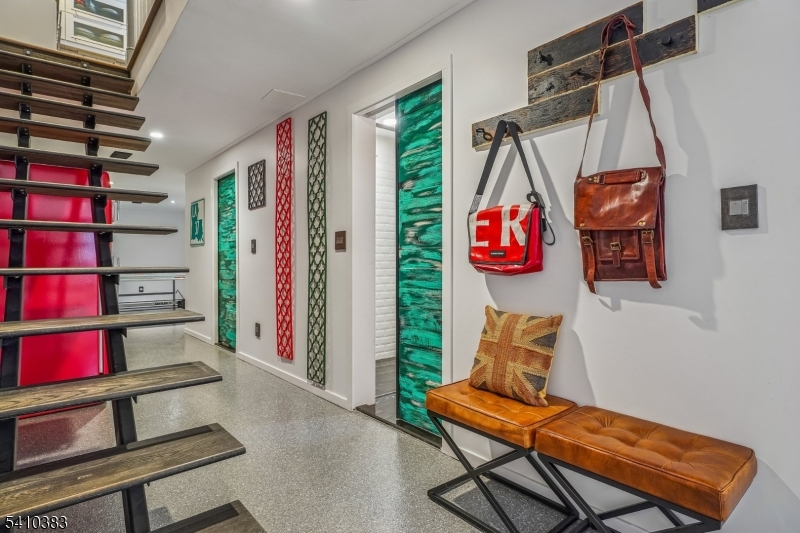 Montrose - Residential