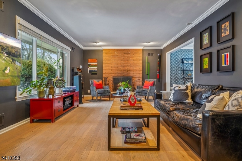 Montrose - Residential