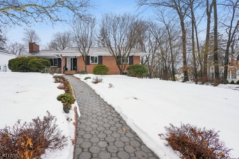 Montrose - Residential