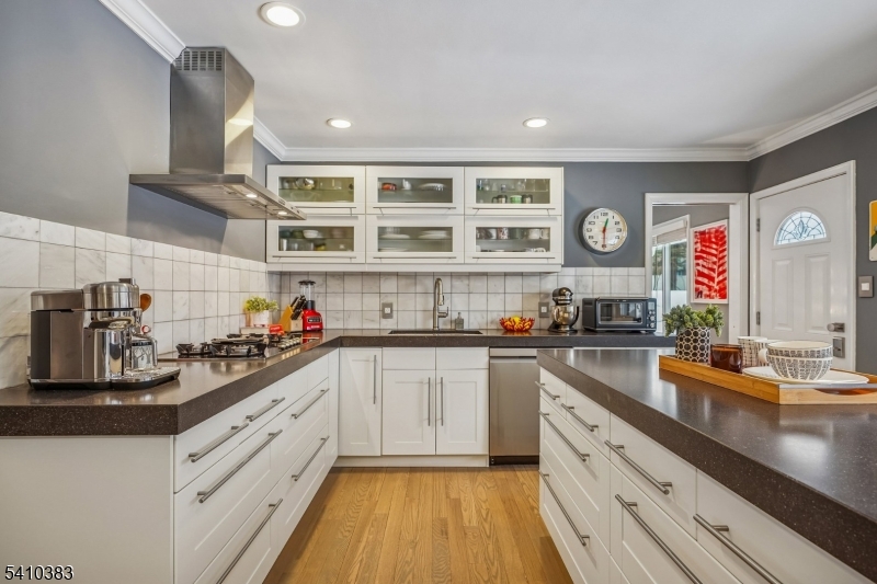 Montrose - Residential