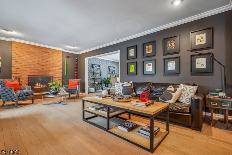 Montrose - Residential