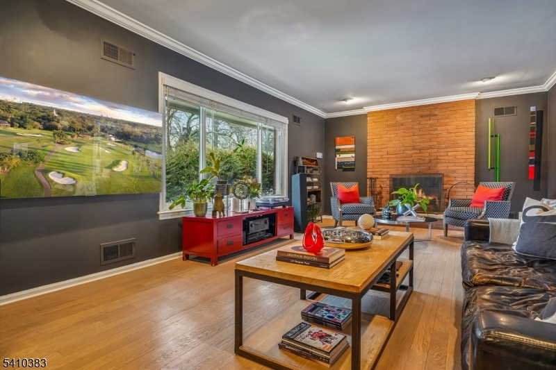 Montrose - Residential