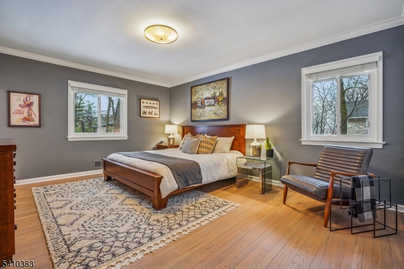 Montrose - Residential