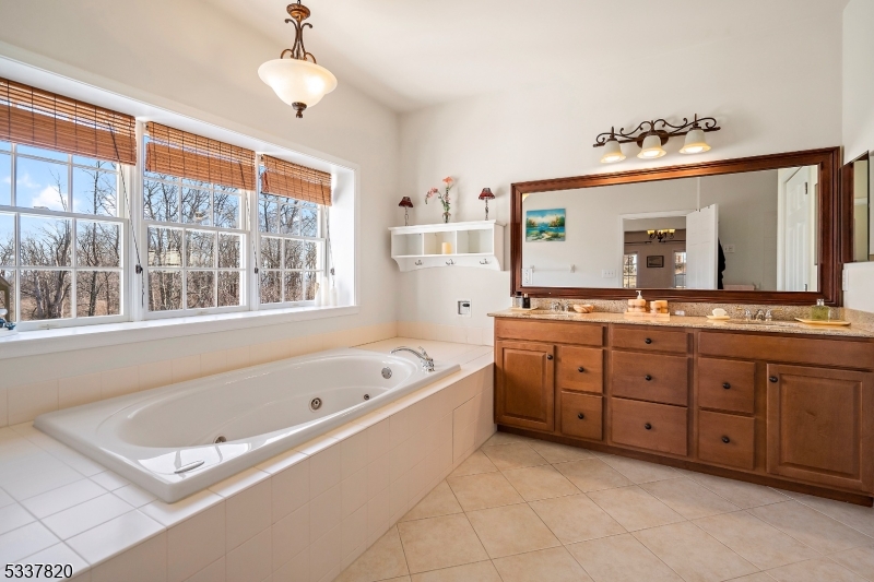 Overlook at Montgomery - Residential