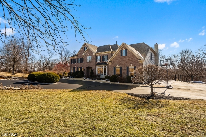 Overlook at Montgomery - Residential