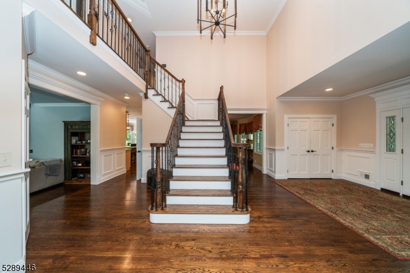 Woodland Hills - Residential